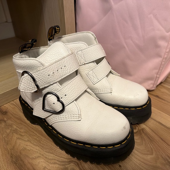 Doc Martens Heart Buckle Ankle Booms - Picture 1 of 4